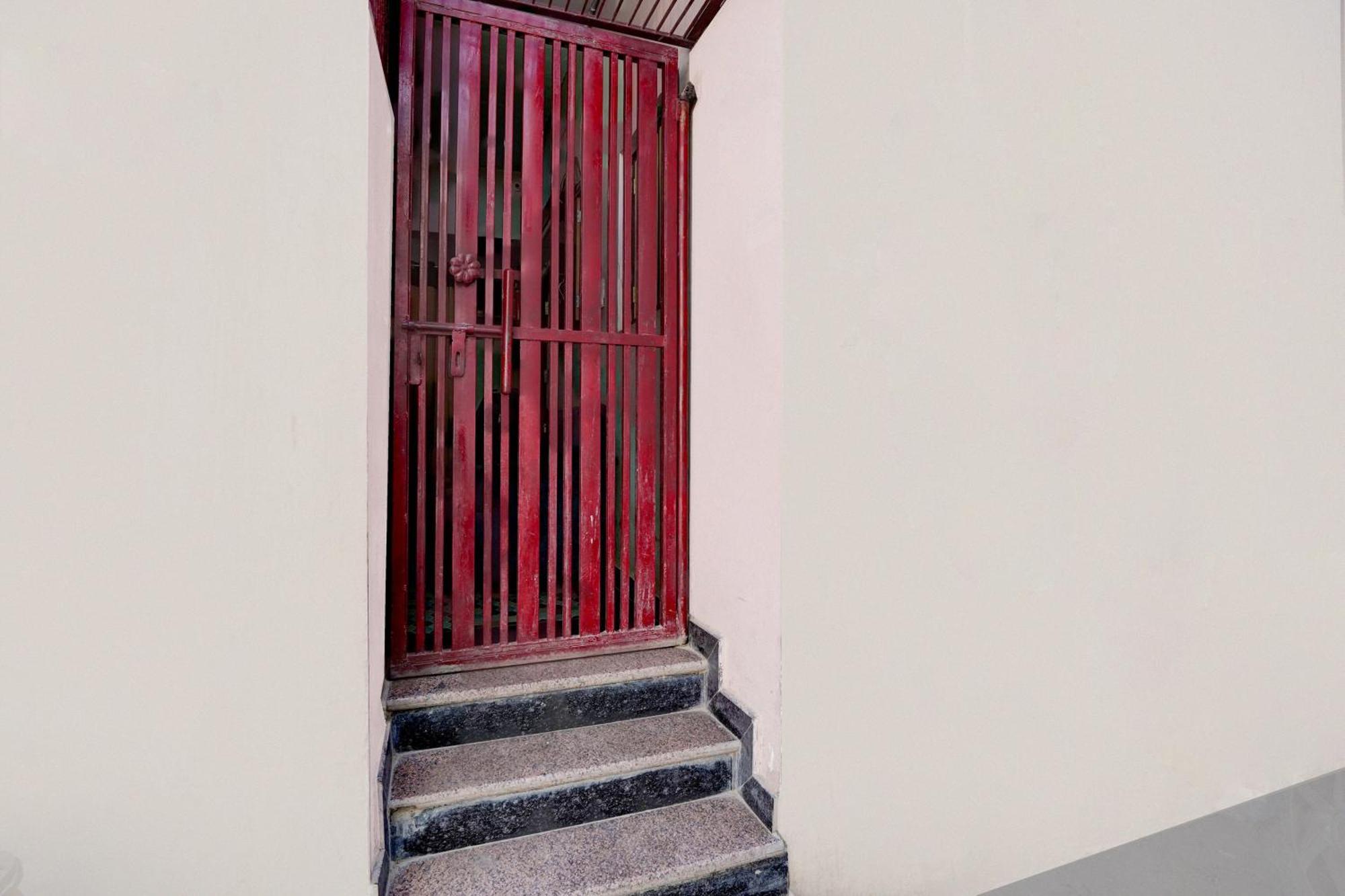 Hotel O Ramdut Palace Guest House Faizabad Exterior photo